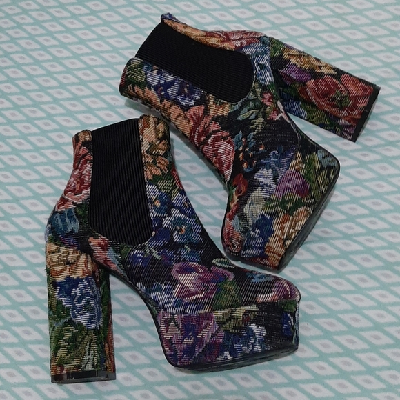 Forever 21 Shoes - Floral Ankle Platform tapestry boots